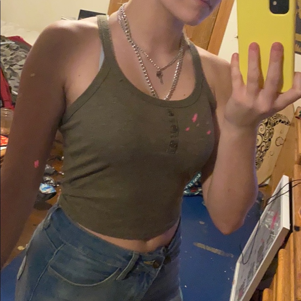 Green cropped tank top